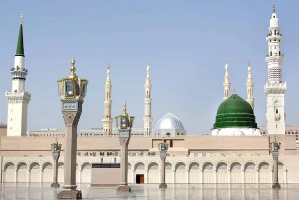 layanan-umrah-26-684001e19e6a6 layanan-umrah-26-684001e19e6a6